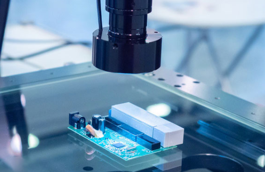 CCD視覺檢測設備如何應對產品外觀的復雜瑕疵？高分辨成像與智能算法解析